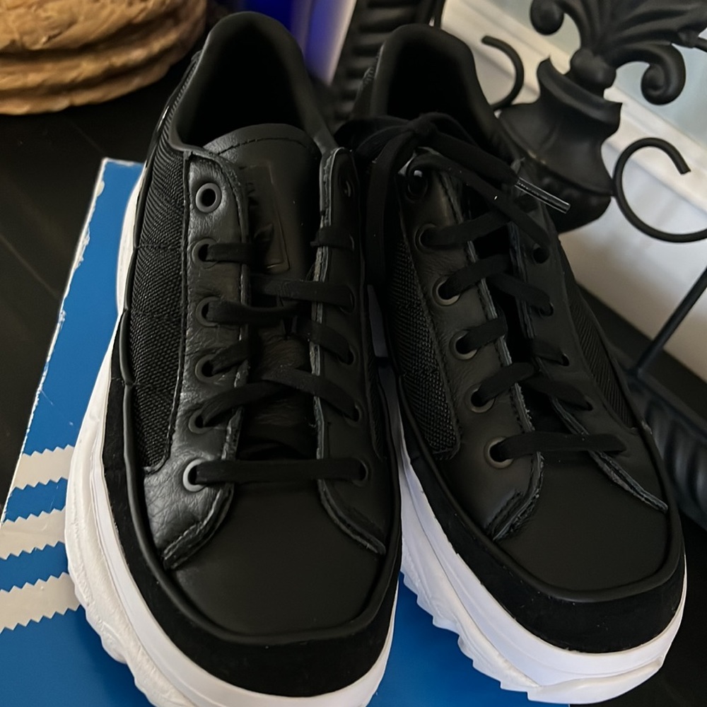 Adidas Originals - New